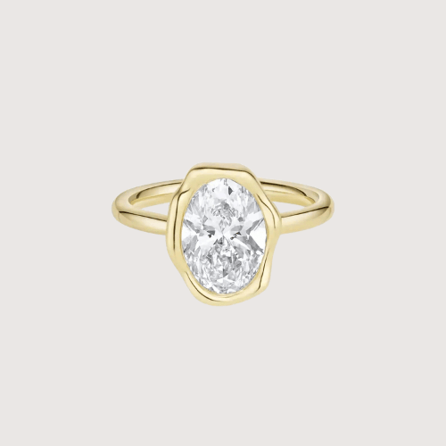 Radiant Oval Spark Ring: A Modern Style with Timeless Gorgeousness