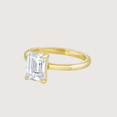 Emerald Cut Clarity Ring Elevating Modern Confidence And Distinct Geometric Brilliance